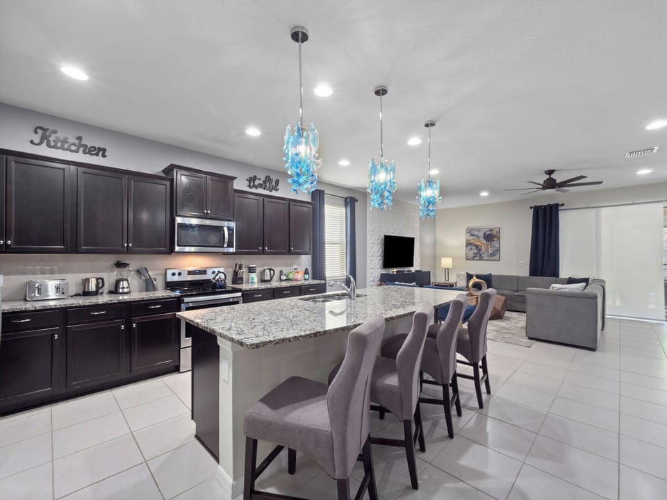 Luxurious Full Size Kitchen with Basic Starter Essentials including Stash Teas, Nespresso, Keurig, and French press!