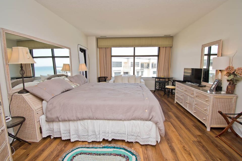 Bedroom #1