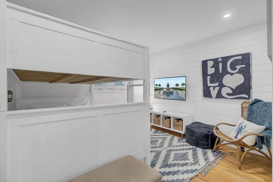 Guestroom 2