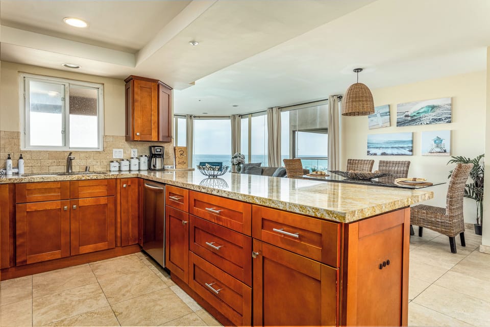 A fully equipped kitchen and plenty of space for your stay.