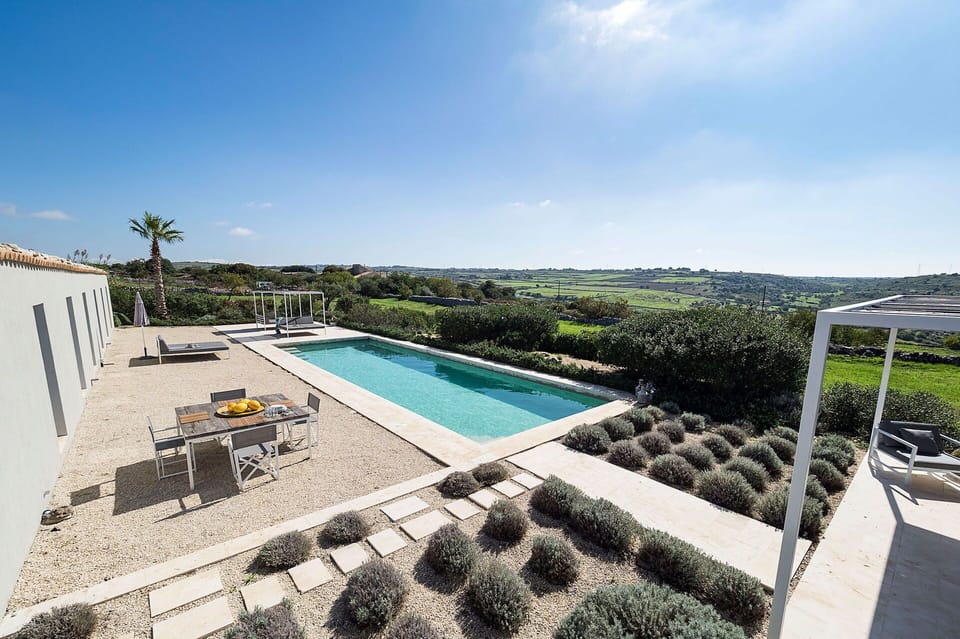 Autumn, Balcony / Terrace / Patio, Building Exterior, Garden, Pool, Scenic View, Spring, Summer