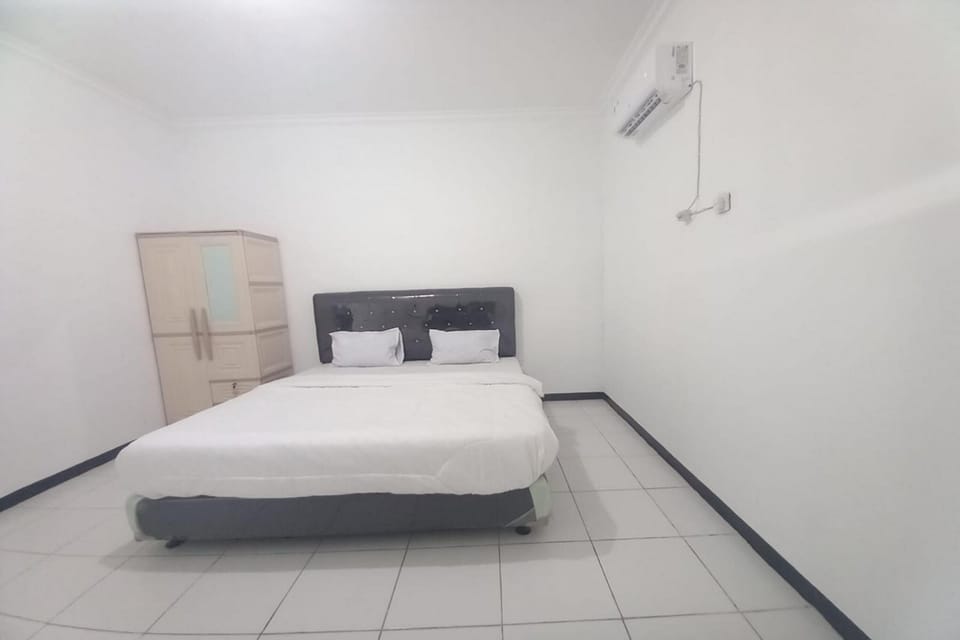 Standard Double Room | Bed sheets