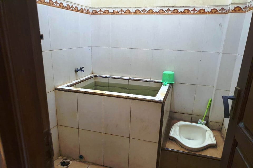Double Room | Bathroom | Shower, towels