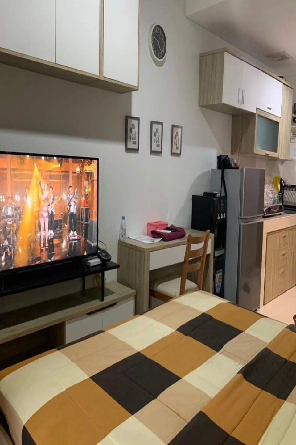 Deluxe Double Room | Desk, free WiFi, bed sheets
