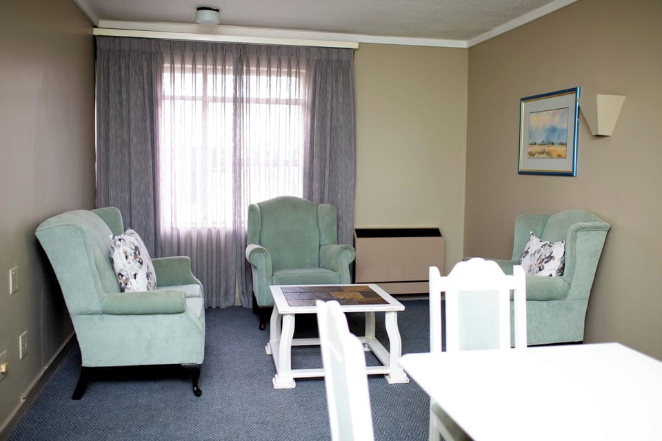 Standard Suite | Living area | Smart TV