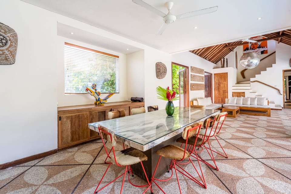 Luxury Villa | Dining room