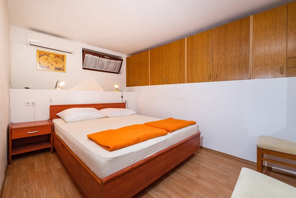 Apartment, 1 Bedroom, Balcony, Garden View | 2 bedrooms