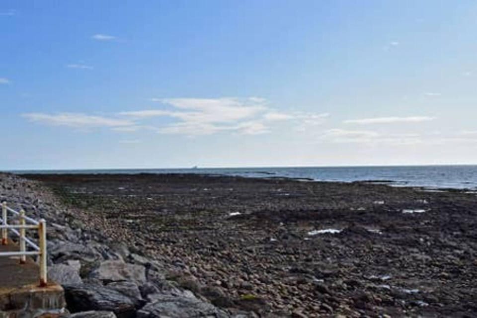 Cottage | Beach