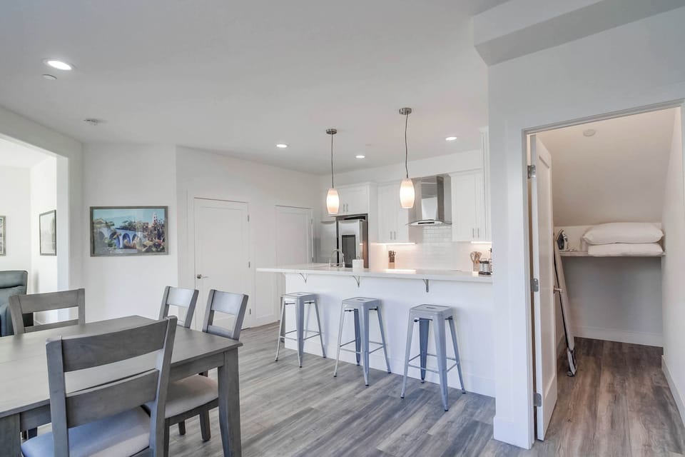 Dining table and a fully equipped kitchen