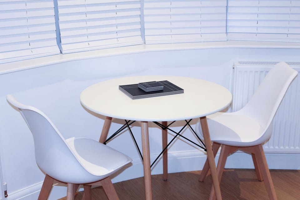 Apartment, 1 Bedroom | 1 bedroom, in-room safe, laptop workspace, iron/ironing board