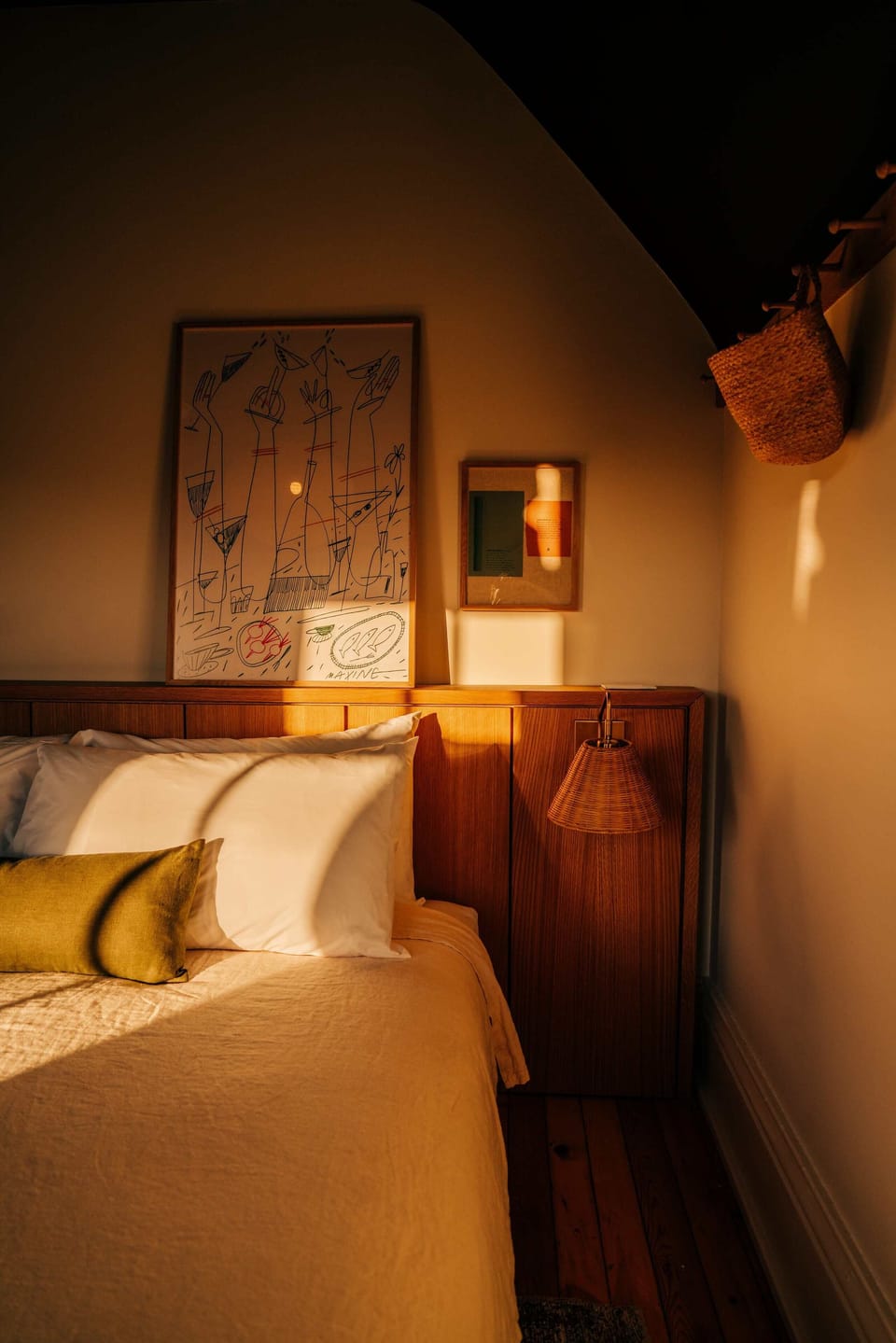 1 bedroom, premium bedding, pillowtop beds, minibar