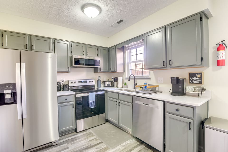Kitchen | Crockpot | Keurig Coffee Maker | Toaster