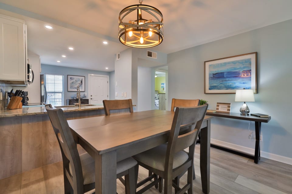 3801SAtlanticAve204-6