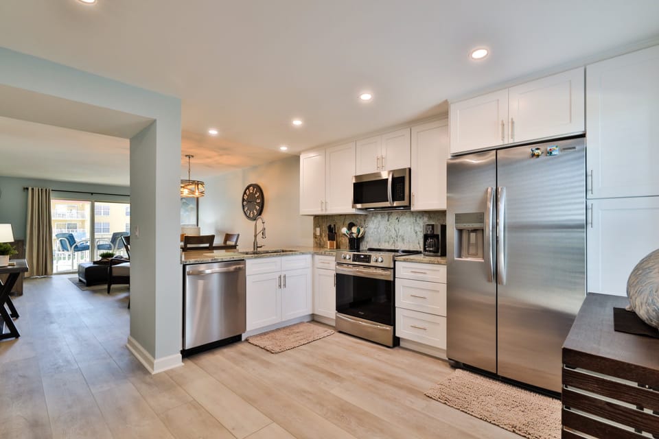 3801SAtlanticAve204-10