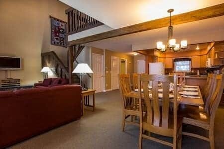 open floor plan, kitchen, dining living room combined