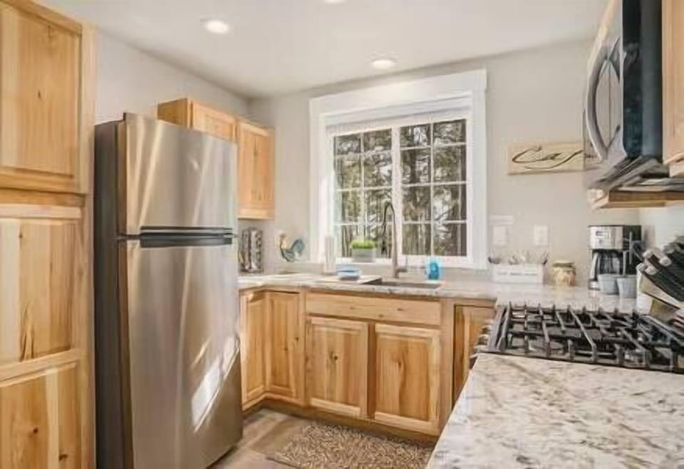 Fully stocked kitchen
