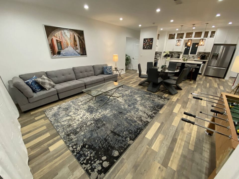 LIVING ROOM & DINING AREA