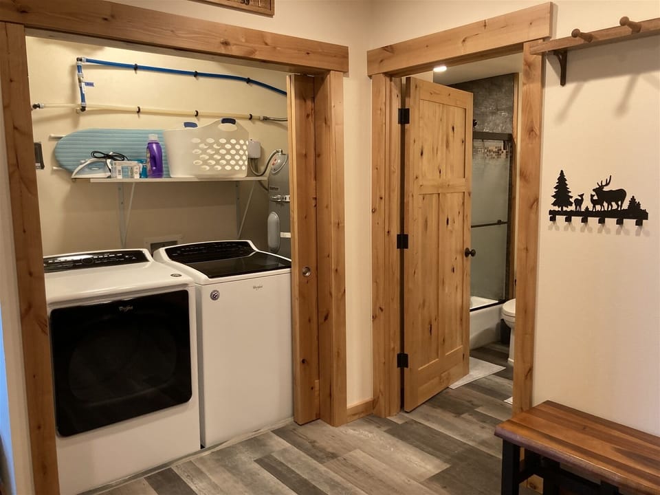 In-Unit Washer and Dryer