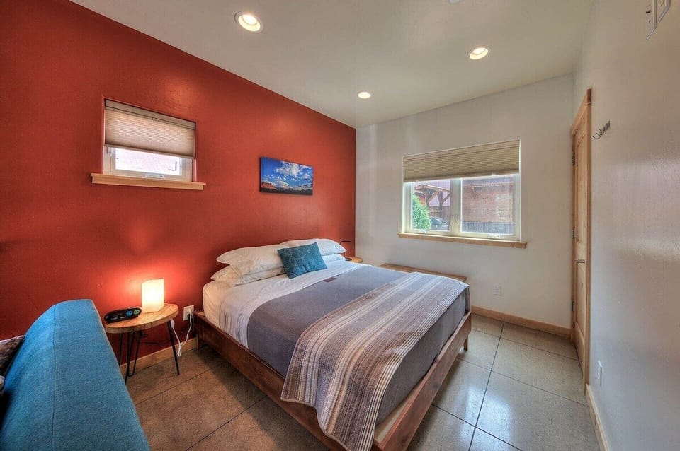 Comfortable king sized bed