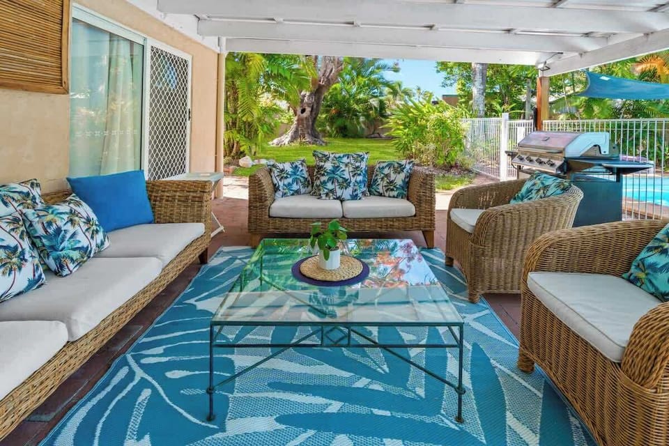 Overlooking the pool and tropical gardens, the outdoor lounge is perfect for slow mornings and relaxed evenings in the coastal breeze.