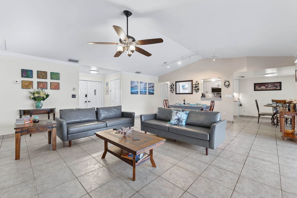 The open floor plan means everyone can be together