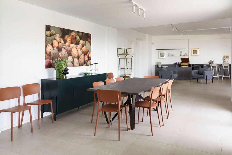 Autumn, Dining Room, Spring, Summer