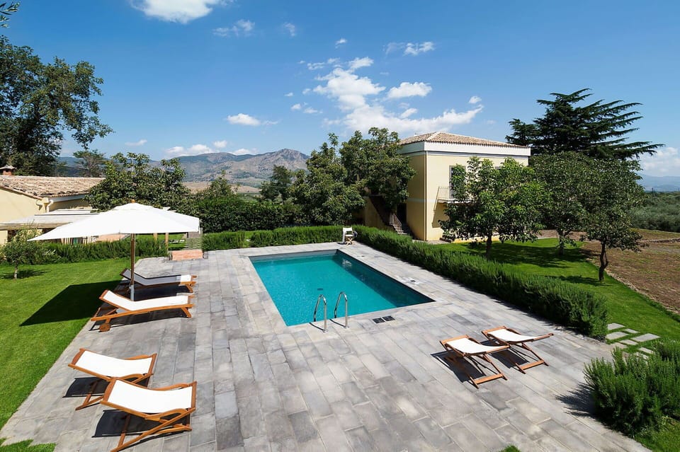 Autumn, Balcony / Terrace / Patio, Building Exterior, Garden, Outdoor, Pool, Scenic View, Spring, Summer