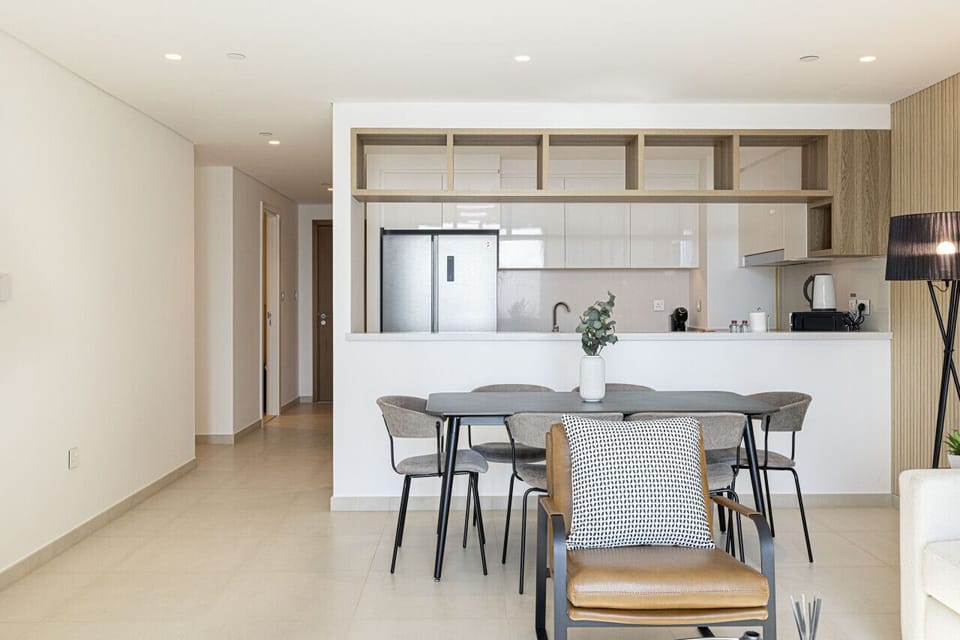 Fully Equipped Modern Kitchen and dining area