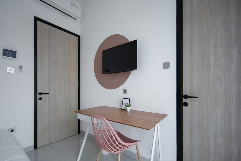 Superior Room | 1 bedroom, desk, free WiFi, bed sheets