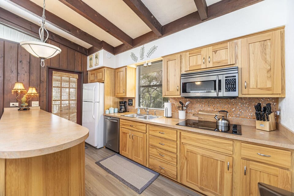 Fully stocked kitchen with island