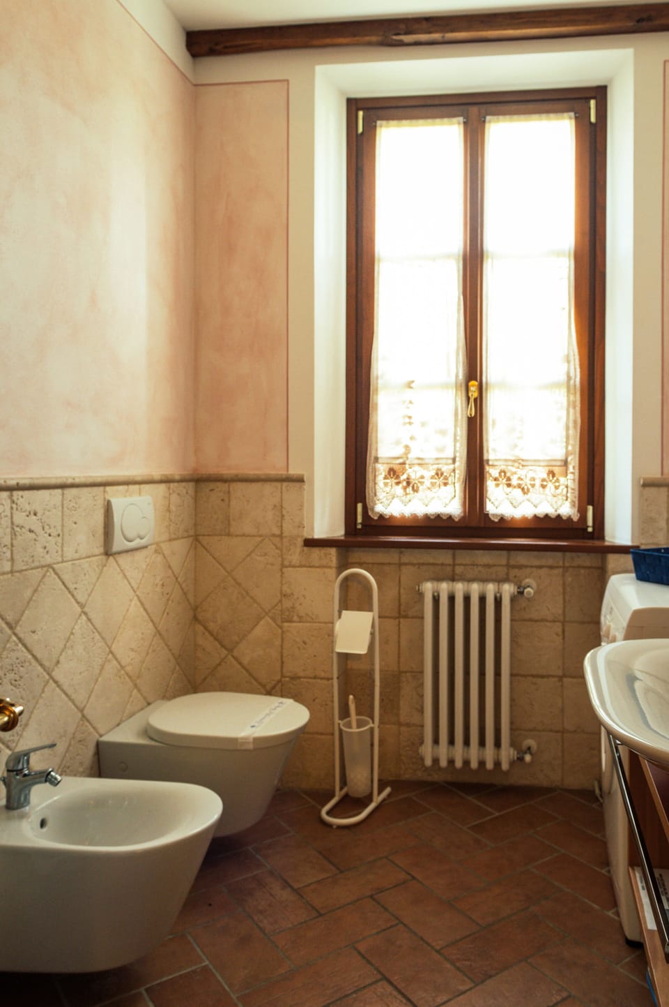 La Pergola | Bathroom | Shower, towels