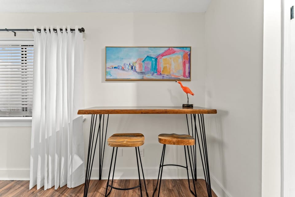 Work space for your stay! - The Pointbreak A - Panama City Beach, FL