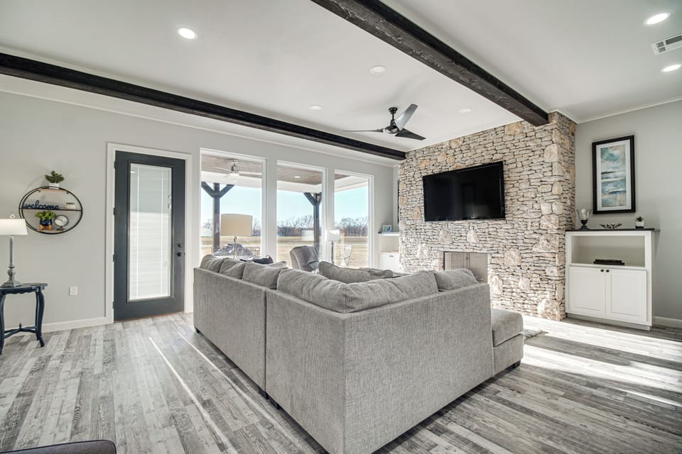 House (3 Bedrooms) | Front of property