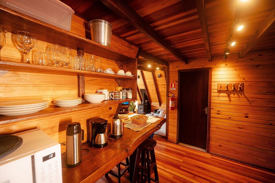 Basic Cabin | Interior
