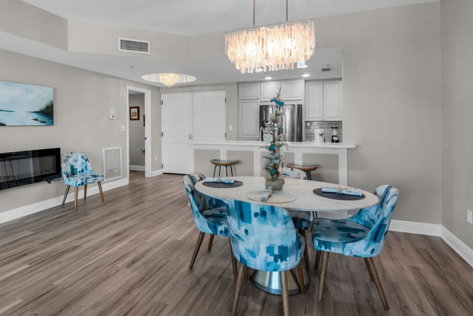 Dining table seating