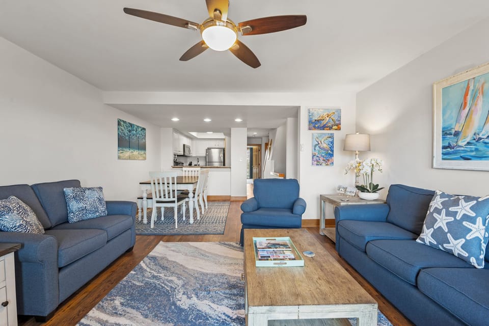 QA3: Sea Mist | Mid Level Living Area
