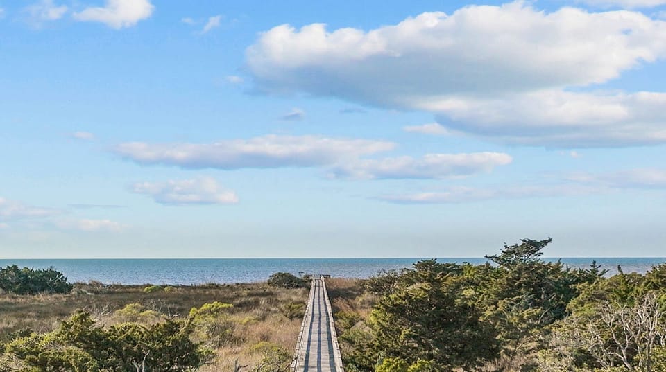 Surf or Sound Realty - 1186 - Le Taha - Exterior -5 - Label