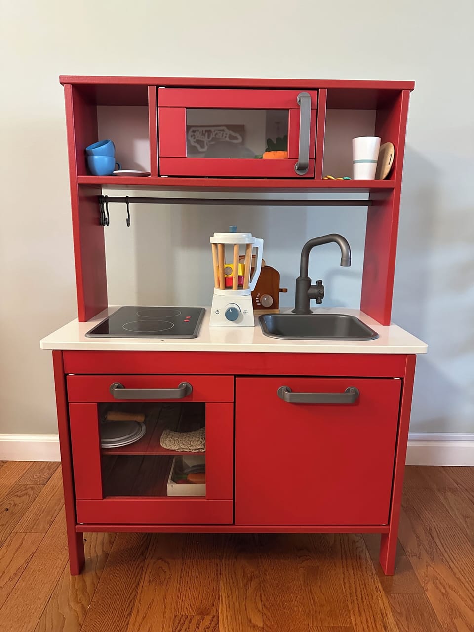 Recently added! Wooden Kids Kitchen to keep them busy and play : ) 