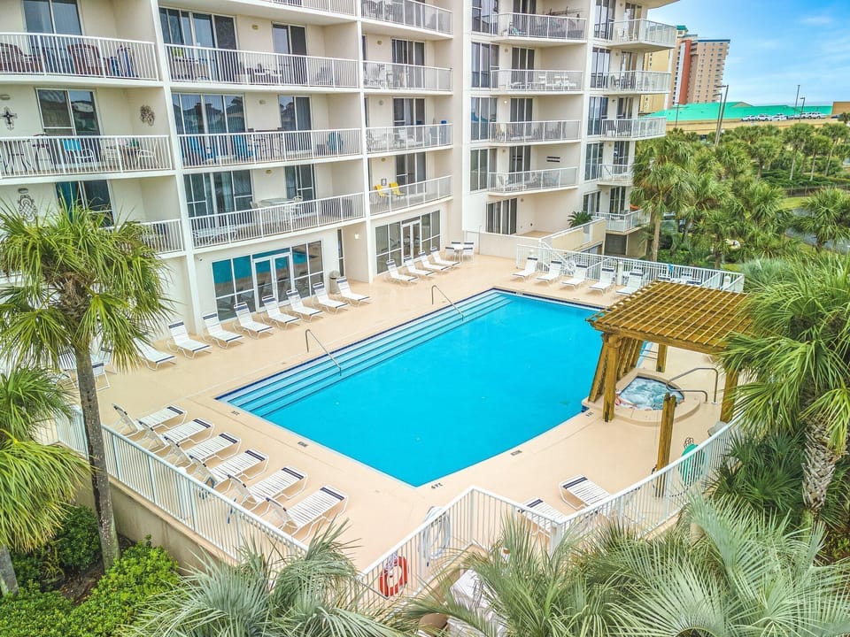 Terrace at Pelican Beach pool and hot tub area