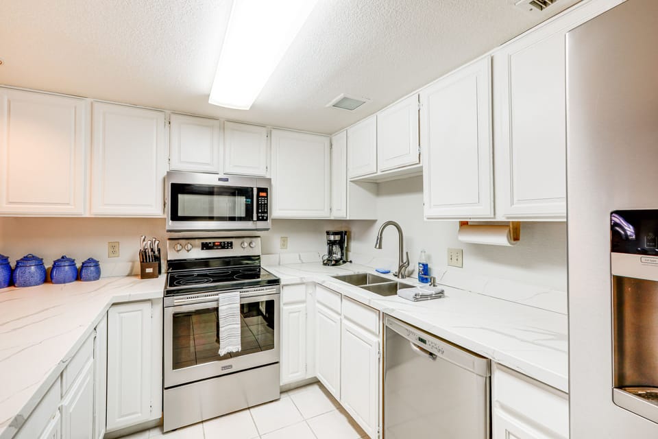Kitchen | Cooking Basics | Drip Coffee Maker | Trash Bags/Paper Towels