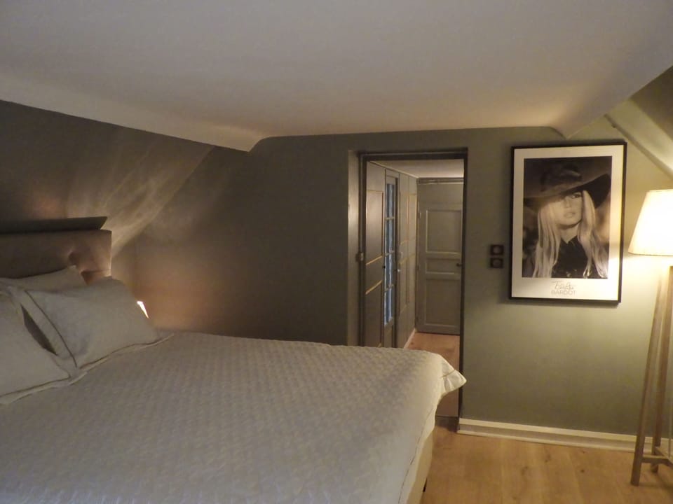 Deluxe Double or Twin Room | Free WiFi, bed sheets