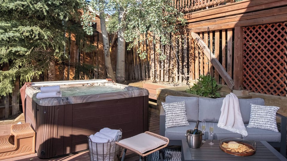 Hot Tub, Main Level Deck - Outdoor hot tub with seating area