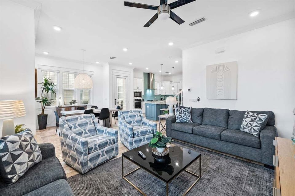 Relaxing living room