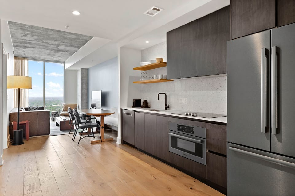 Luxury Condo, 1 King Bed with Sofa bed, Balcony, City View | Private kitchen | Full-size fridge, microwave, oven, stovetop