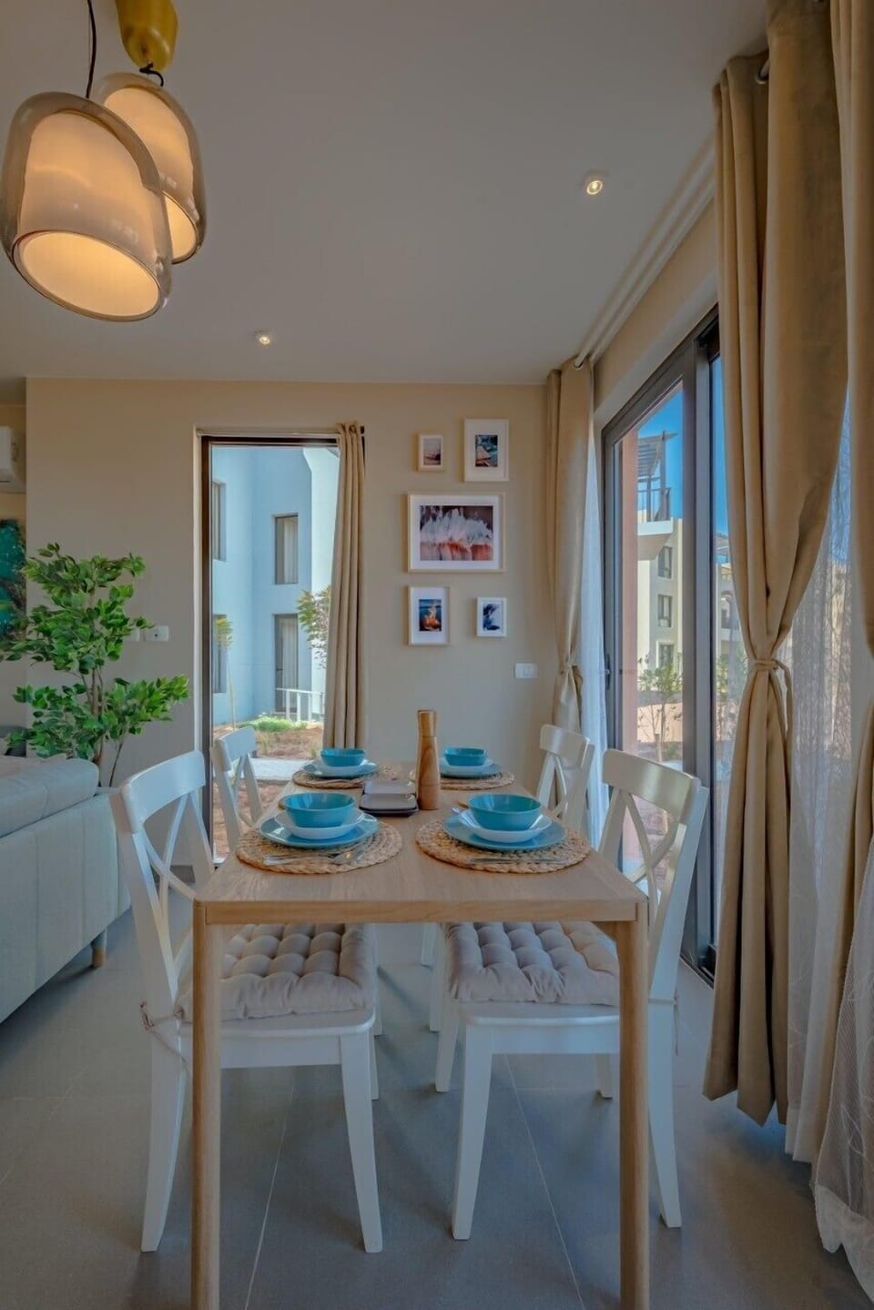 Basic Apartment | In-room dining