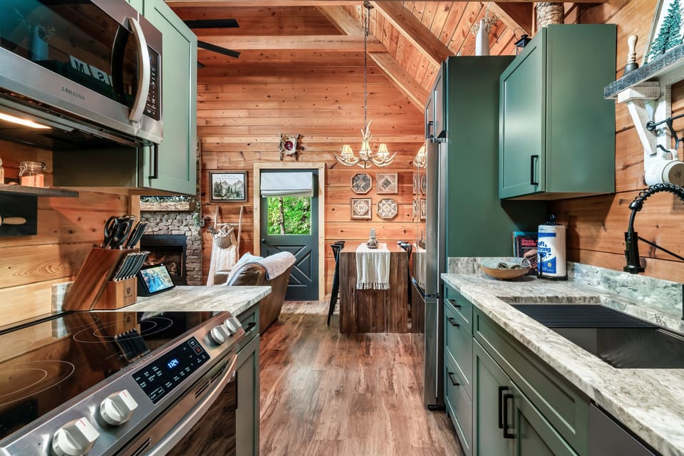 All new appliances, refrigerator with ice maker, fully stocked kitchen.
