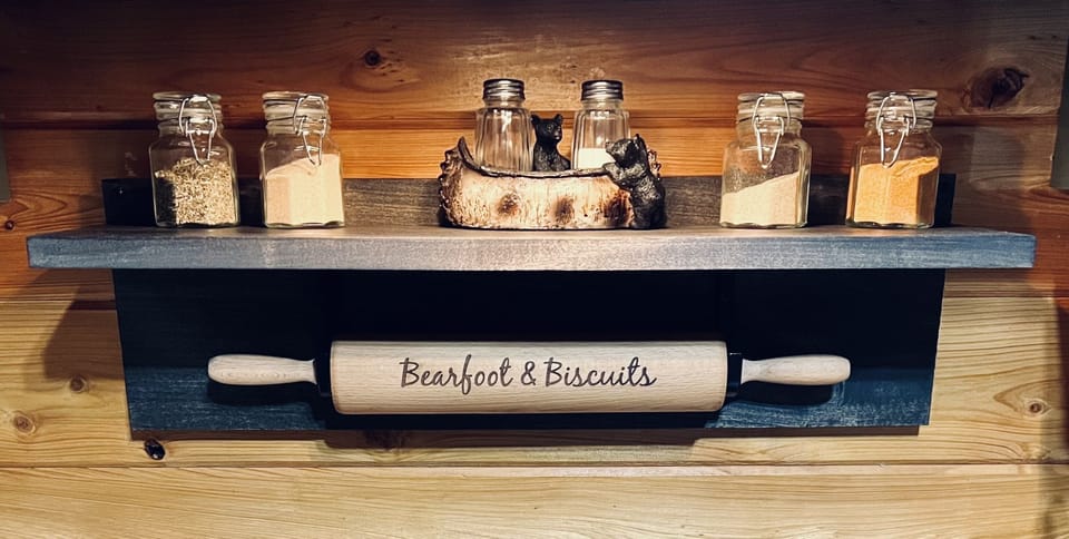 Bearfoot & Biscuits - feels like home.
