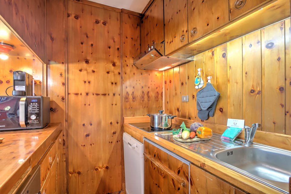Kitchenette
