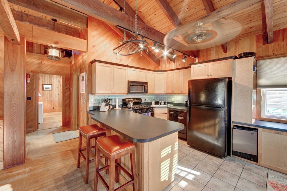 Kitchen on Second Floor (5)