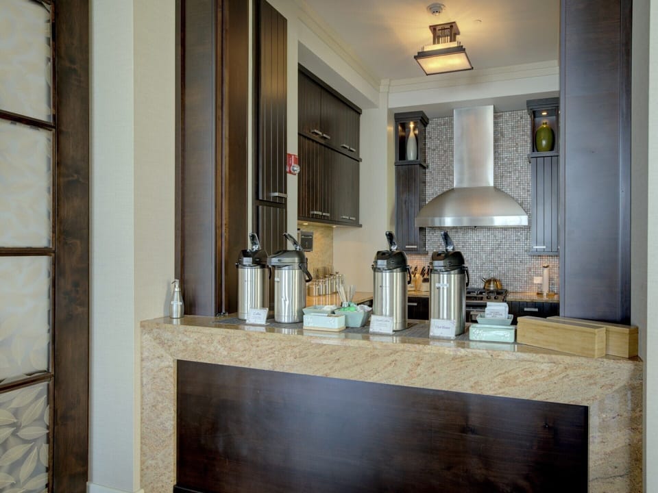 Seasons at Sandpoint - Retreat Coffee Bar